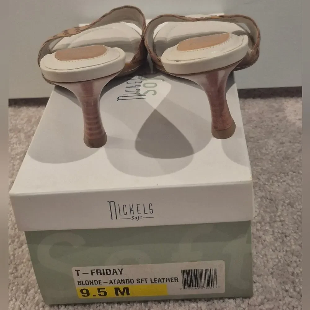 Nickels Soft | EUC | Tan | Heels | SIZE 9.5M